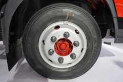 东风乾坤K6 180马力 2.5L柴油 4X2 法士特6档 4.1米冷藏车