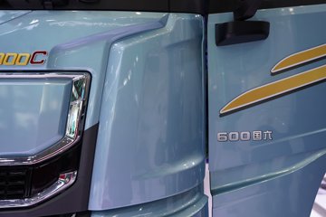 ��������G6000C �������� 12.5L���� 600���� 6X4 ��ʿ��16�� AMT�Զ��� ǣ����ͼƬ