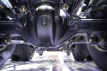 ��������G6000C �������� 12.5L���� 600���� 6X4 ��ʿ��16�� AMT�Զ��� ǣ����ͼƬ