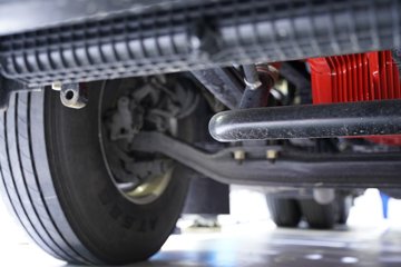 ��������G6000C �������� 12.5L���� 600���� 6X4 ��ʿ��16�� AMT�Զ��� ǣ����ͼƬ