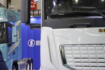 ��������M5000C ݼӢ�� 4.5L���� 280���� 4X2 ��ʿ��8�� ��ʽ�ػ���ͼƬ