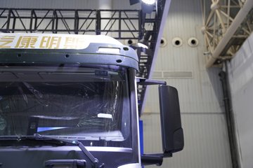 ��������M5000C ݼӢ�� 4.5L���� 280���� 4X2 ��ʿ��8�� ��ʽ�ػ���ͼƬ