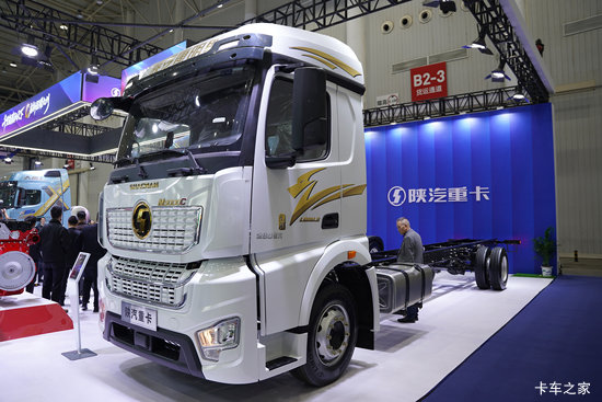 ��������M5000C ݼӢ�� 4.5L���� 280���� 4X2 ��ʿ��8�� ��ʽ�ػ���