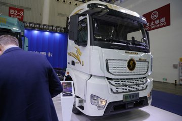 ��������M5000C ݼӢ�� 4.5L���� 280���� 4X2 ��ʿ��8�� ��ʽ�ػ���ͼƬ