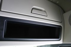 陕汽德龙M5000C 菁英版 4.5L柴油 280马力 4X2 法士特8档 厢式载货车