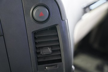 ��������M5000C ݼӢ�� 4.5L���� 280���� 4X2 ��ʿ��8�� ��ʽ�ػ���ͼƬ