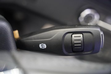 ��������M5000C ݼӢ�� 4.5L���� 280���� 4X2 ��ʿ��8�� ��ʽ�ػ���ͼƬ