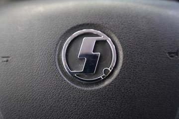 ��������M5000C ݼӢ�� 4.5L���� 280���� 4X2 ��ʿ��8�� ��ʽ�ػ���ͼƬ