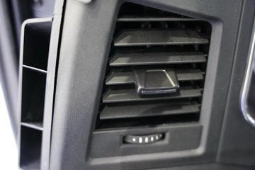 ��������M5000C ݼӢ�� 4.5L���� 280���� 4X2 ��ʿ��8�� ��ʽ�ػ���ͼƬ