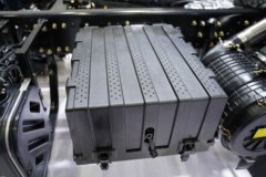 陕汽德龙M5000C 菁英版 4.5L柴油 280马力 4X2 法士特8档 厢式载货车