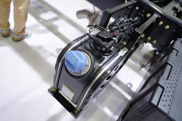 ��������M5000C ݼӢ�� 4.5L���� 280���� 4X2 ��ʿ��8�� ��ʽ�ػ���ͼƬ