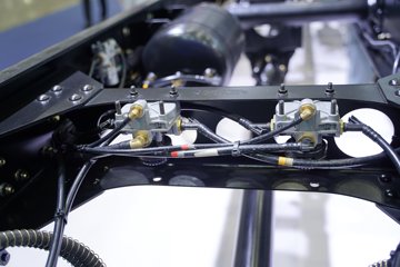 ��������M5000C ݼӢ�� 4.5L���� 280���� 4X2 ��ʿ��8�� ��ʽ�ػ���ͼƬ