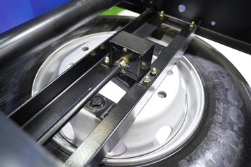 ��������M5000C ݼӢ�� 4.5L���� 280���� 4X2 ��ʿ��8�� ��ʽ�ػ���ͼƬ