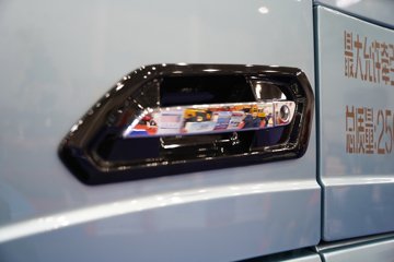 ��������˹ ����H 12.5L���� 600���� 6X4 ��ʿ��16�� AMT�Զ��� ǣ����ͼƬ