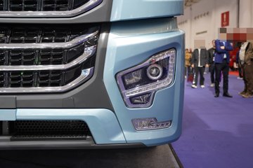 ��������˹ ����H 12.5L���� 600���� 6X4 ��ʿ��16�� AMT�Զ��� ǣ����ͼƬ