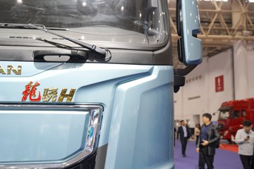 ��������˹ ����H 12.5L���� 600���� 6X4 ��ʿ��16�� AMT�Զ��� ǣ����ͼƬ