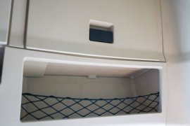 龙骁&nbsp;牵引车驾驶室                                               图片