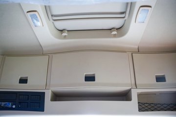 ��������˹ ����H 12.5L���� 600���� 6X4 ��ʿ��16�� AMT�Զ��� ǣ����ͼƬ