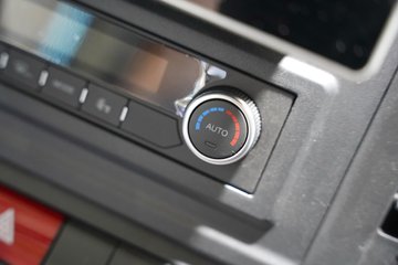 ��������˹ ����H 12.5L���� 600���� 6X4 ��ʿ��16�� AMT�Զ��� ǣ����ͼƬ