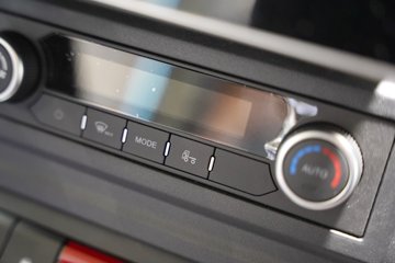 ��������˹ ����H 12.5L���� 600���� 6X4 ��ʿ��16�� AMT�Զ��� ǣ����ͼƬ