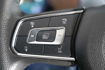 ��������˹ ����H 12.5L���� 600���� 6X4 ��ʿ��16�� AMT�Զ��� ǣ����ͼƬ