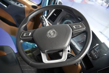 ��������˹ ����H 12.5L���� 600���� 6X4 ��ʿ��16�� AMT�Զ��� ǣ����ͼƬ