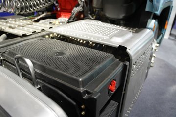 ��������˹ ����H 12.5L���� 600���� 6X4 ��ʿ��16�� AMT�Զ��� ǣ����ͼƬ