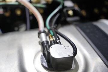 ��������˹ ����H 12.5L���� 600���� 6X4 ��ʿ��16�� AMT�Զ��� ǣ����ͼƬ