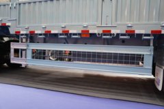 陕汽康明斯 龙骁H 12.5L柴油 600马力 6X4 法士特16档 AMT自动档 牵引车 陕汽康明斯 龙骁H 12.5L柴油 600马力 6X4 法士特16档 AMT自动档 牵引车