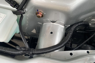 ����;�� T3 1.6L 123���� ���� 2.7�׵�������С��ͼƬ