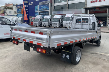 ����;�� T3 1.6L 123���� ���� 2.7�׵�������С��ͼƬ