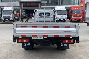 ����;�� T3 1.6L 123���� ���� 2.7�׵�������С��ͼƬ