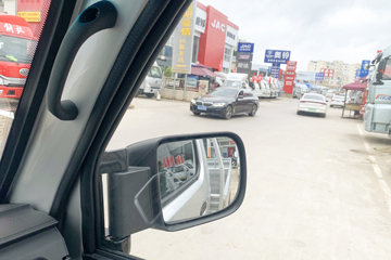 ����;�� T3 1.6L 123���� ���� 2.7�׵�������С��ͼƬ