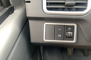 ����;�� T3 1.6L 123���� ���� 2.7�׵�������С��ͼƬ