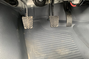 ����;�� T3 1.6L 123���� ���� 2.7�׵�������С��ͼƬ