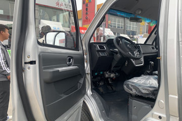 ����;�� T3 1.6L 123���� ���� 2.7�׵�������С��ͼƬ