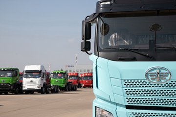 �ൺ���JH6 4X2 ����ʽ���綯ǣ���� ����ʱ��400.61kWhͼƬ