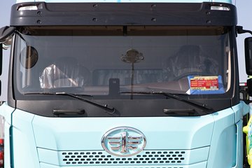 �ൺ���JH6 4X2 ����ʽ���綯ǣ���� ����ʱ��400.61kWhͼƬ