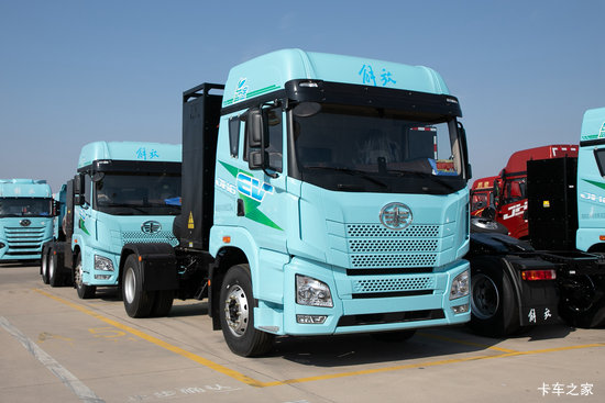 �ൺ���JH6 4X2 ����ʽ���綯ǣ���� ����ʱ��400.61kWh