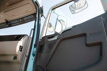 �ൺ���JH6 4X2 ����ʽ���綯ǣ���� ����ʱ��400.61kWhͼƬ