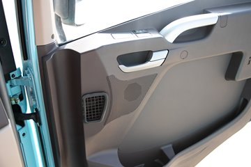 �ൺ���JH6 4X2 ����ʽ���綯ǣ���� ����ʱ��400.61kWhͼƬ