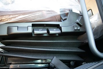 �ൺ���JH6 4X2 ����ʽ���綯ǣ���� ����ʱ��400.61kWhͼƬ