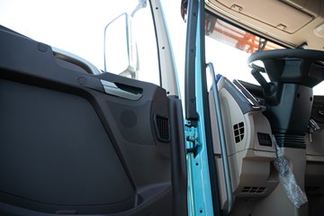 �ൺ���JH6 4X2 ����ʽ���綯ǣ���� ����ʱ��400.61kWhͼƬ