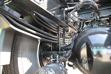 �ൺ���JH6 4X2 ����ʽ���綯ǣ���� ����ʱ��400.61kWhͼƬ