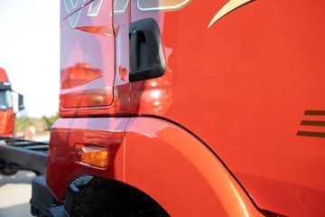 �ൺ���JH6 6.4L���� 300���� 4X2 һ�����10�� 9.6���Ű���ʽ�ػ���ͼƬ