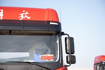 �ൺ���JH6 6.4L���� 300���� 4X2 һ�����10�� 9.6���Ű���ʽ�ػ���ͼƬ