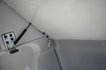 �ൺ���JH6 6.4L���� 300���� 4X2 һ�����10�� 9.6���Ű���ʽ�ػ���ͼƬ