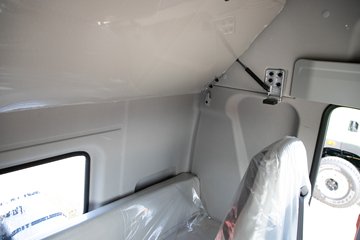 �ൺ���JH6 6.4L���� 300���� 4X2 һ�����10�� 9.6���Ű���ʽ�ػ���ͼƬ