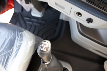 �ൺ���JH6 6.4L���� 300���� 4X2 һ�����10�� 9.6���Ű���ʽ�ػ���ͼƬ