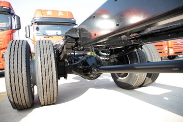 �ൺ���JH6 6.4L���� 300���� 4X2 һ�����10�� 9.6���Ű���ʽ�ػ���ͼƬ